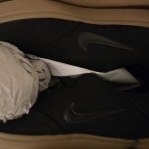 New Black Nike SB